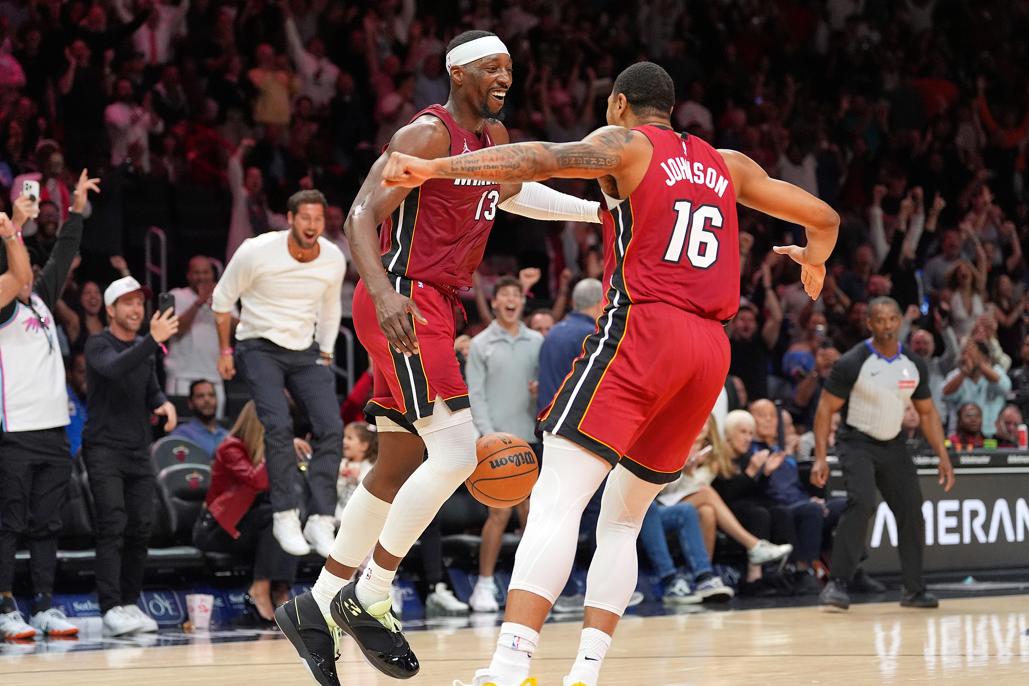 阿德巴约单场83分位列历史第二 一战刷新多项纪录