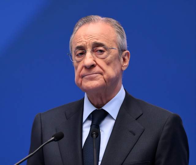 世界杯手机高清观看软件下载-皇马球迷拉横幅抗议78岁佛爷：离开吧！失败者 为钱出卖一切