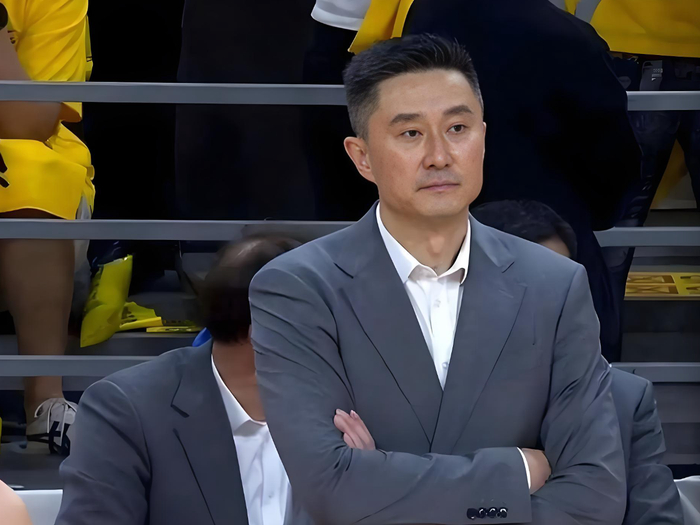 世界杯客户端下载说明-雪上加霜！广东队又一锋线悍将受伤 杜锋很无奈|张浩嘉|青岛队|广东男篮|山东男篮|焦泊乔_新浪体育_新浪新闻